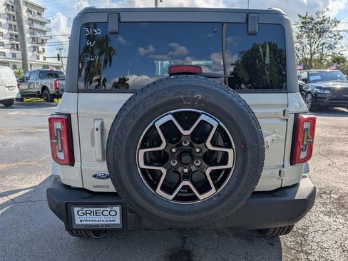 New 2025 Ford Bronco Outer Banks image 8