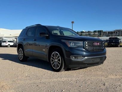 Used 2017 GMC Acadia SLT