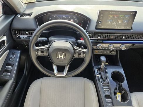 Used 2023 Honda Civic Touring image 17