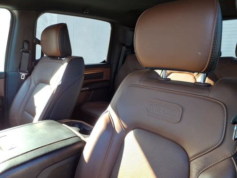 Used 2021 RAM 1500 Limited image 7