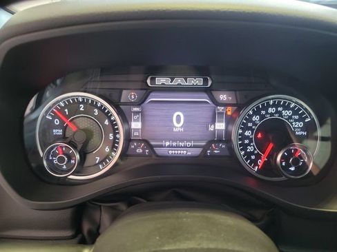 Used 2022 RAM 1500 Big Horn AWD/4WD image 15