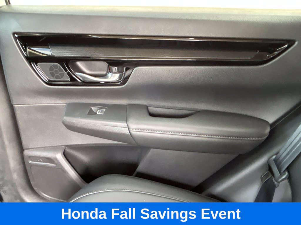 Used 2025 Honda CR-V EX-L image 16
