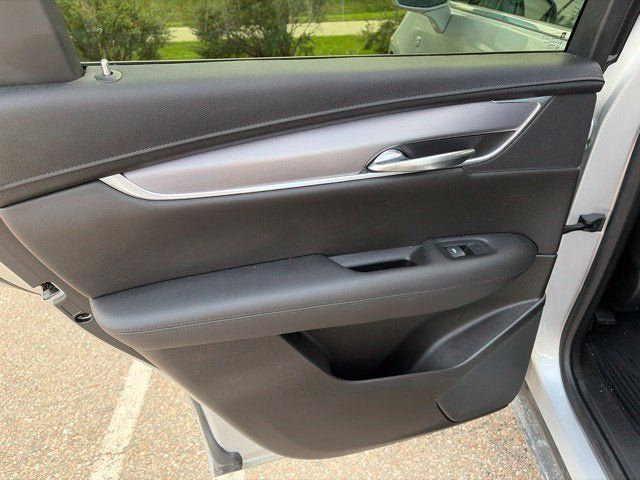 Used 2019 Cadillac XT5 Luxury AWD/4WD image 15