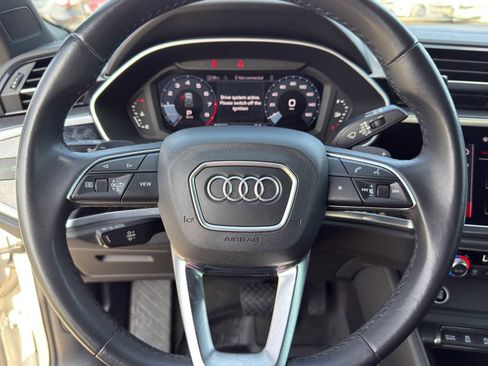 Used 2022 Audi Q3 2.0T Premium image 17