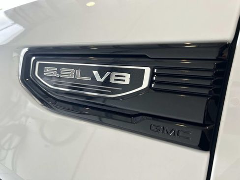 Certified 2020 GMC Sierra 1500 Elevation w/ Elevation Value Package AWD/4WD image 39