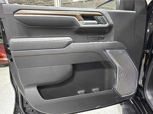 New 2026 Chevrolet Silverado 1500 High Country w/ High Country Premium Package image 11