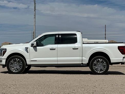 Used 2024 Ford F150 Platinum w/ Equipment Group 703A Plus image 8