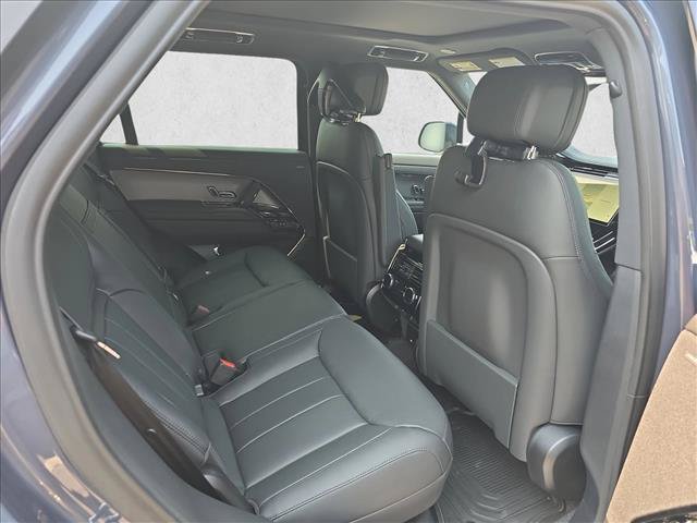 New 2026 Land Rover Range Rover Sport Dynamic SE AWD/4WD image 11