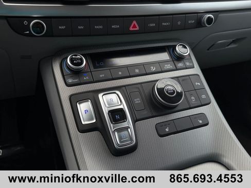 Used 2025 Hyundai Palisade SEL FWD image 27