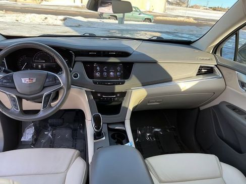 Used 2019 Cadillac XT5 Luxury image 29