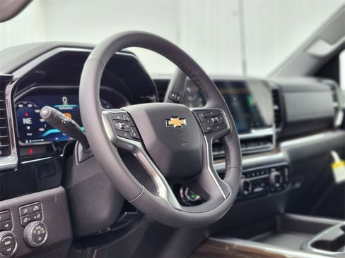 New 2026 Chevrolet Silverado 3500 LT w/ Z71 Chrome Sport Edition image 17