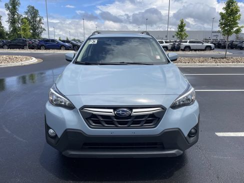 Used 2023 Subaru Crosstrek 2.0i Premium AWD/4WD image 2