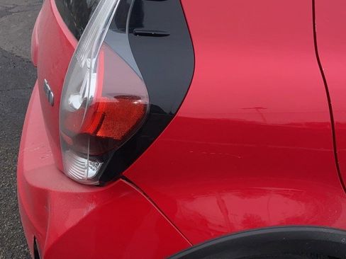 Used 2019 Toyota Prius C image 9