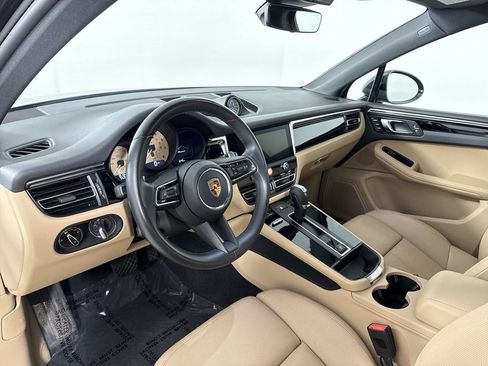 Certified 2024 Porsche Macan Turbo AWD/4WD image 4