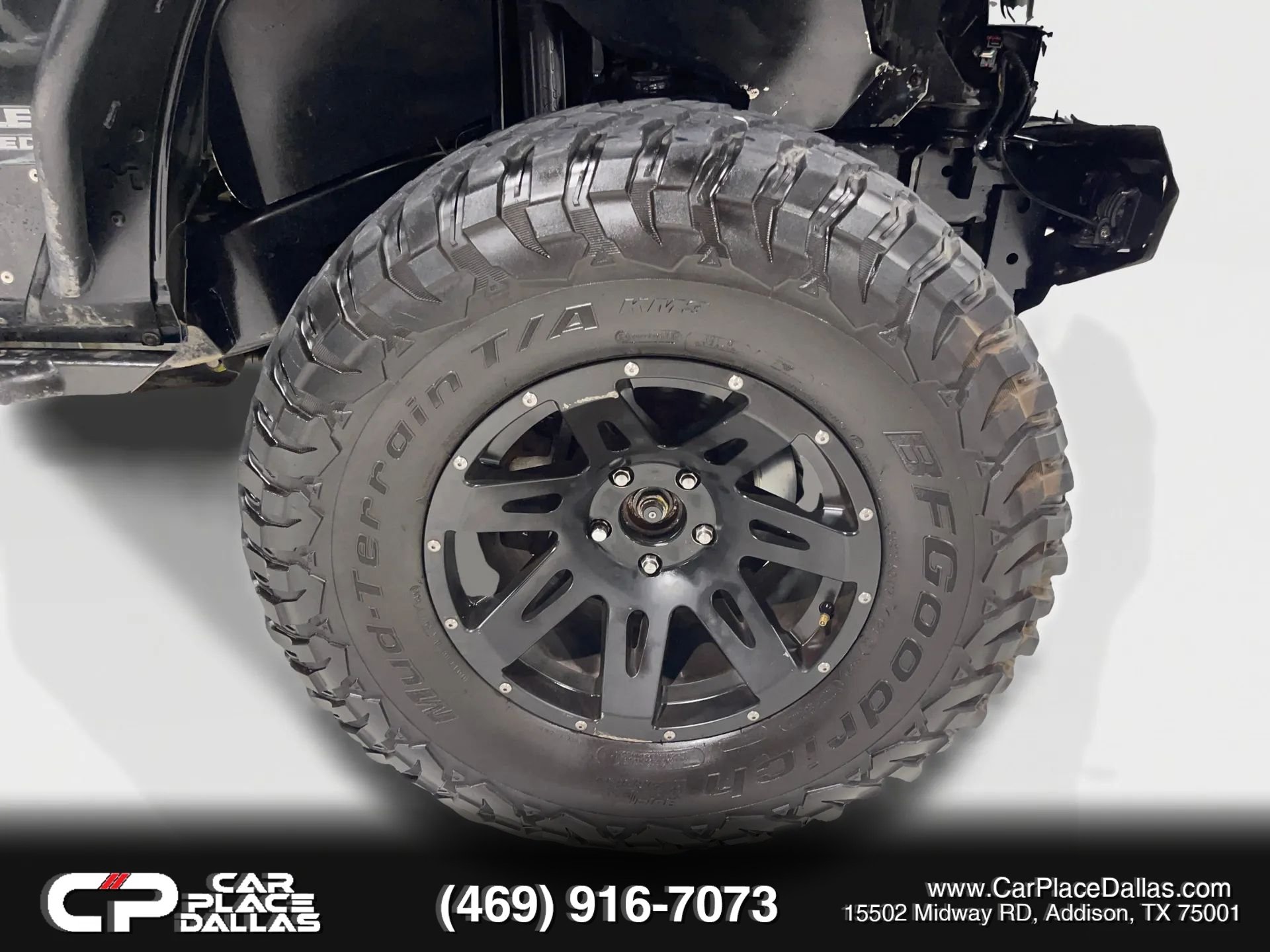 Used 2014 Jeep Wrangler Unlimited Rubicon w/ Connectivity Group AWD/4WD image 34