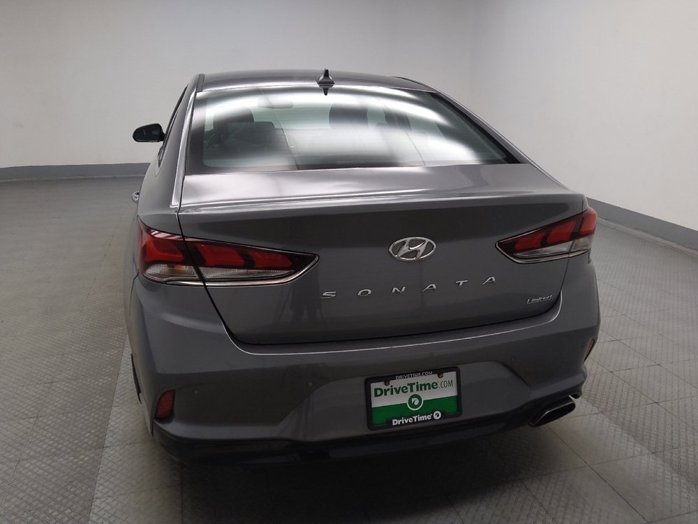 Used 2018 Hyundai Sonata Limited w/ Limited Ultimate Package 03 FWD image 5