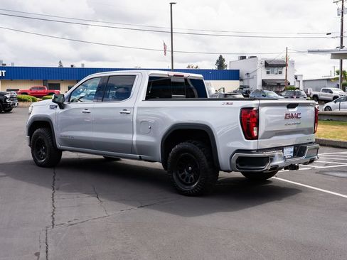 Used 2020 GMC Sierra 1500 SLE w/ X31 Off-Road Package AWD/4WD image 2