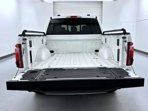 Used 2025 Ford F150 Lariat w/ Equipment Group 502A High AWD/4WD image 22