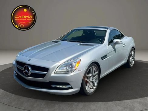 Used 2013 Mercedes-Benz SLK 250 image 1