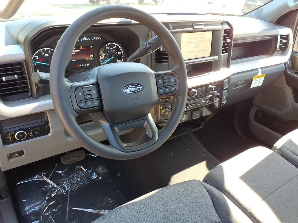 New 2027 Ford F250 XL w/ STX Appearance Package AWD/4WD image 15