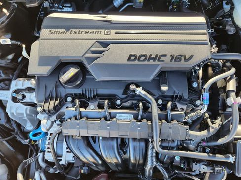 New 2025 Kia K4 EX image 28