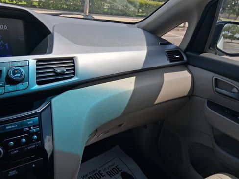 Used 2011 Honda Odyssey EX-L image 23