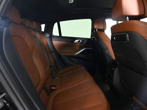 Used 2024 BMW X6 M60i w/ Parking Assistance Package image 17