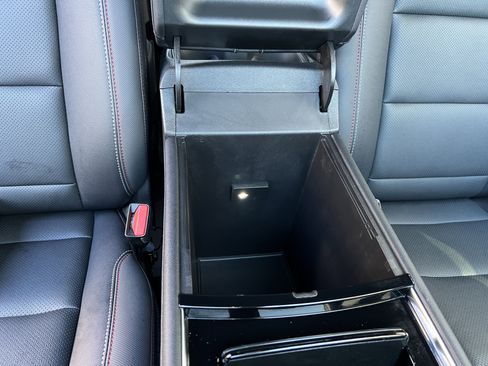 Used 2025 Chevrolet Traverse Z71 w/ Enhanced Driving Package image 29