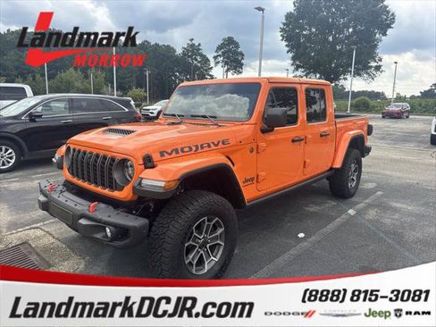 Certified 2025 Jeep Gladiator Mojave AWD/4WD image 1
