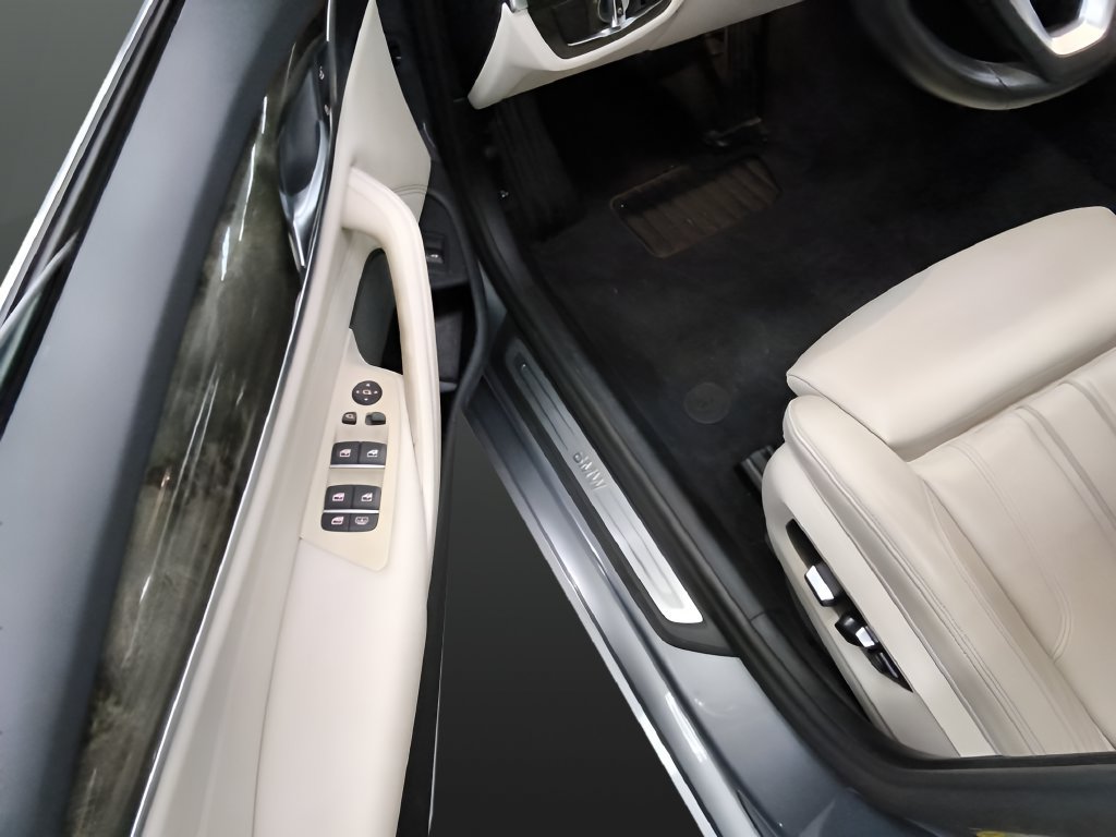 Used 2023 BMW 540i xDrive w/ Executive Package AWD/4WD image 16