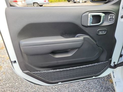 New 2026 Jeep Wrangler Sport S image 18