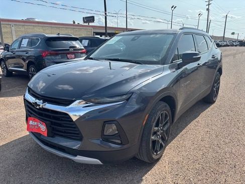 Used 2022 Chevrolet Blazer LT FWD image 3