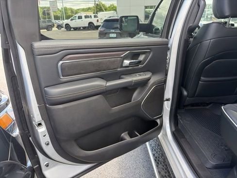 New 2026 RAM 1500 Laramie AWD/4WD image 10