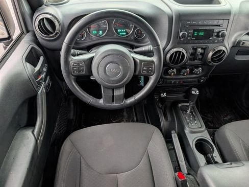 Used 2018 Jeep Wrangler Unlimited Sport S image 14