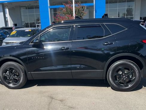 Used 2024 Chevrolet Blazer LT w/ Sound & Technology Package AWD/4WD image 4