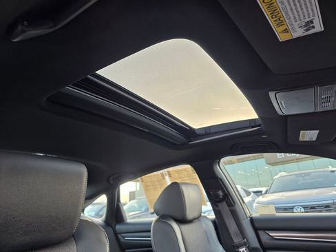 Used 2021 Honda Accord Sport image 12