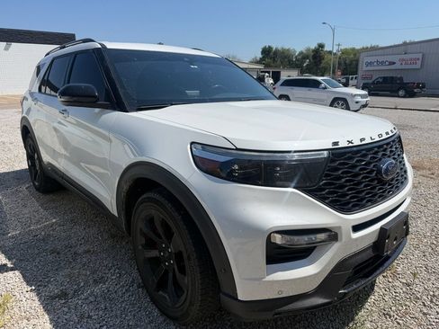 Used 2020 Ford Explorer ST w/ ST Street Pack AWD/4WD image 2