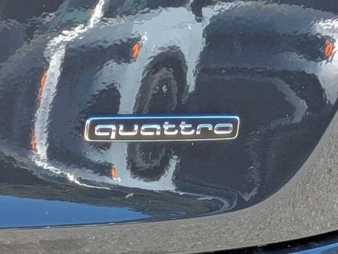 Used 2024 Audi Q5 2.0T Premium image 13