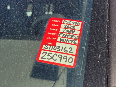 New 2025 Chevrolet Express 2500 w/ Driver Convenience Package image 20