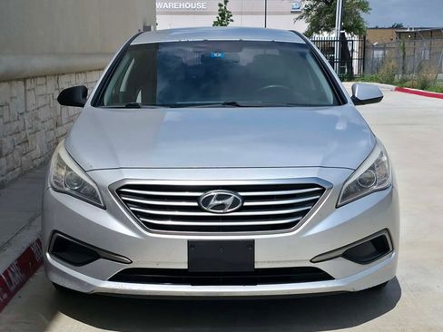 Used 2016 Hyundai Sonata SE FWD image 8