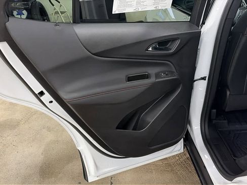 Certified 2024 Chevrolet Equinox RS w/ RS Leather Package image 21