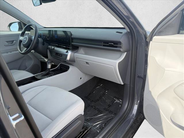 Used 2026 Hyundai Kona SEL Sport FWD image 12