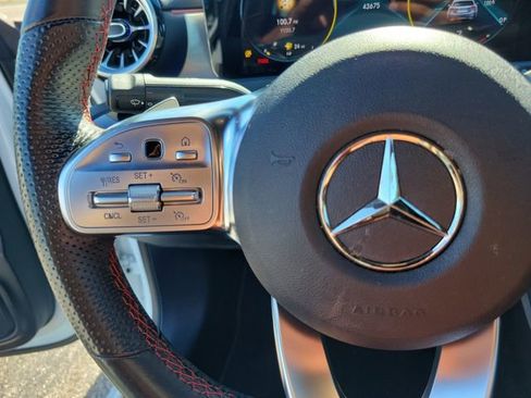 Used 2023 Mercedes-Benz CLA 250 image 23