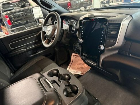 Used 2025 RAM 2500 Big Horn AWD/4WD image 13