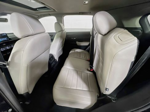 Used 2025 Honda CR-V EX-L image 24