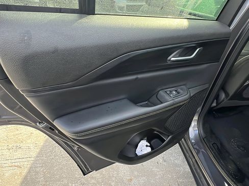 Used 2024 Jeep Grand Cherokee Laredo X w/ Luxury Tech Group I image 24