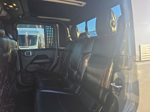 Used 2020 Jeep Gladiator Rubicon image 29
