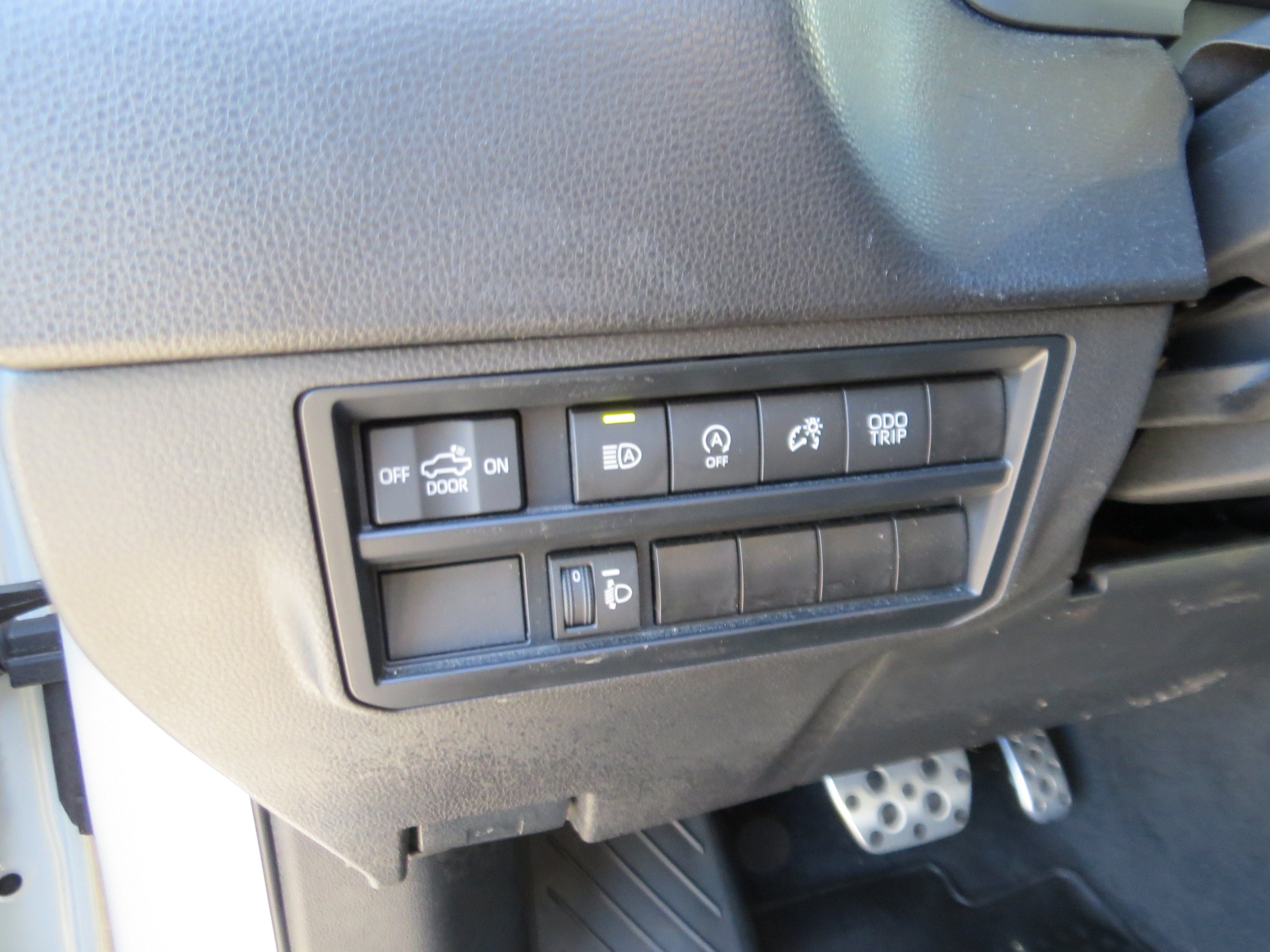 Used 2024 Toyota Tundra SR5 w/ TRD Sport Package AWD/4WD image 18
