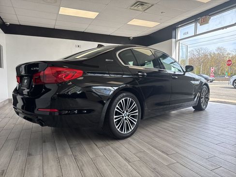 Used 2018 BMW 530e w/ Premium Package 2 RWD image 26