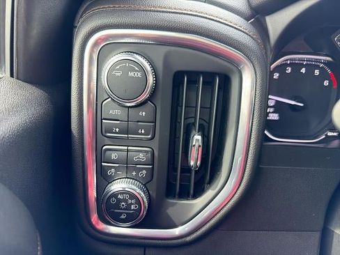 Used 2021 GMC Sierra 1500 AT4 w/ AT4 Value Package AWD/4WD image 36